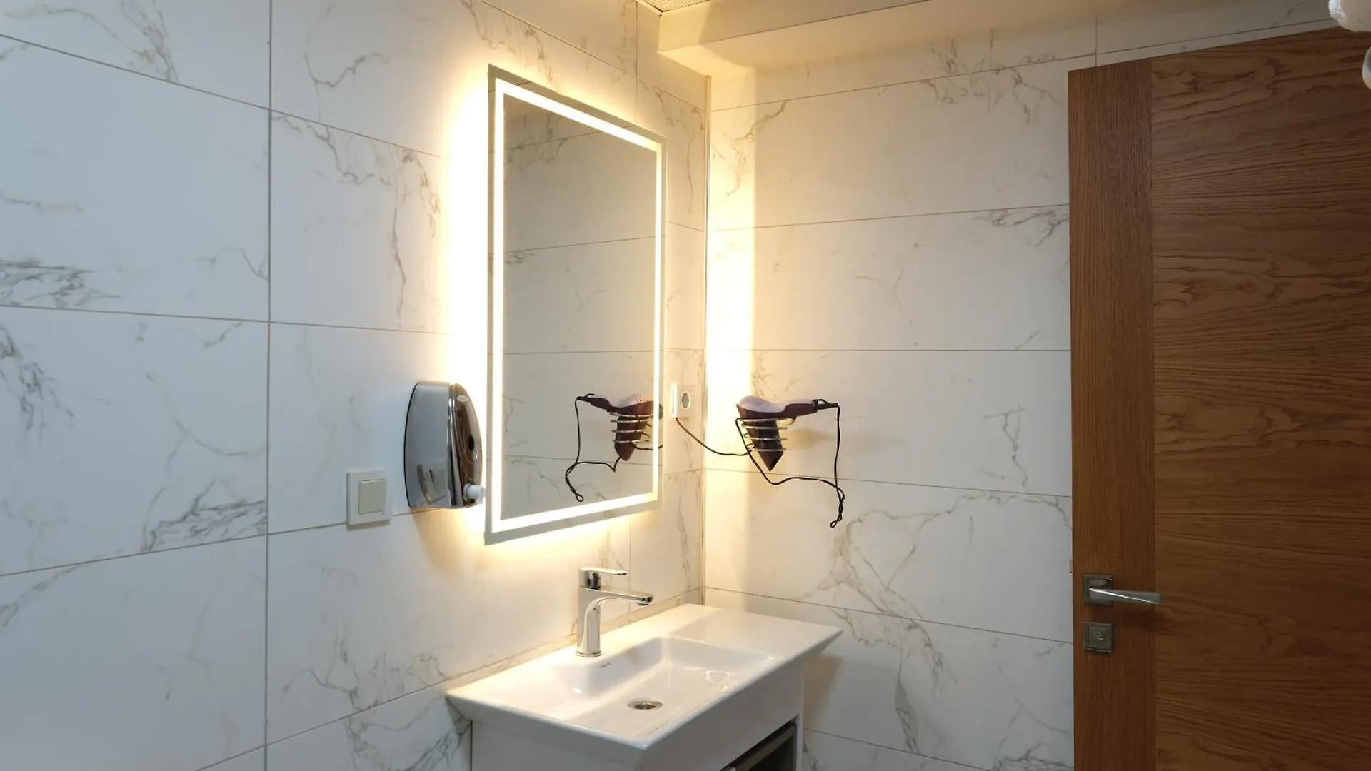Varyant Hotel Izmir